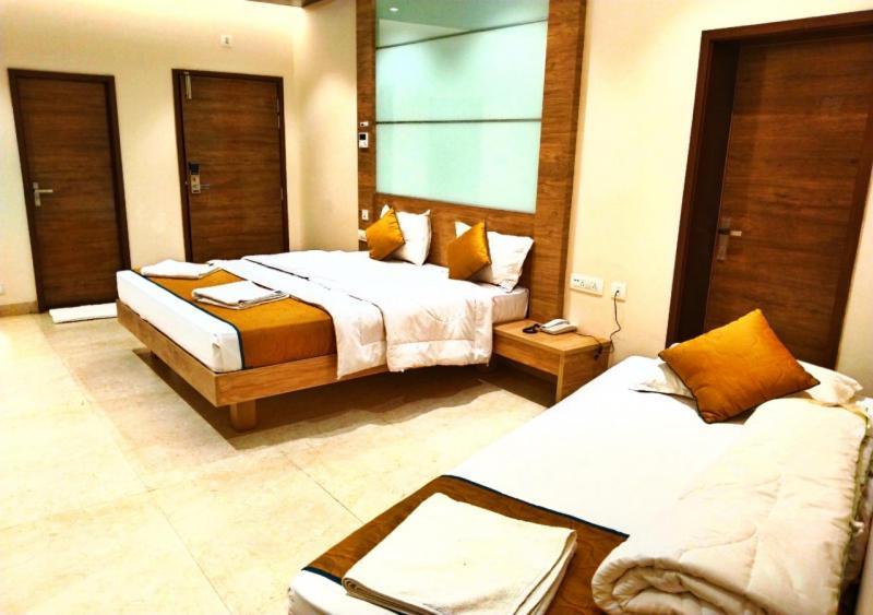 The Paradise Hotel - Luxury Stay Kanchipuram Zewnętrze zdjęcie