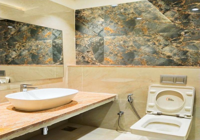 The Paradise Hotel - Luxury Stay Kanchipuram Zewnętrze zdjęcie