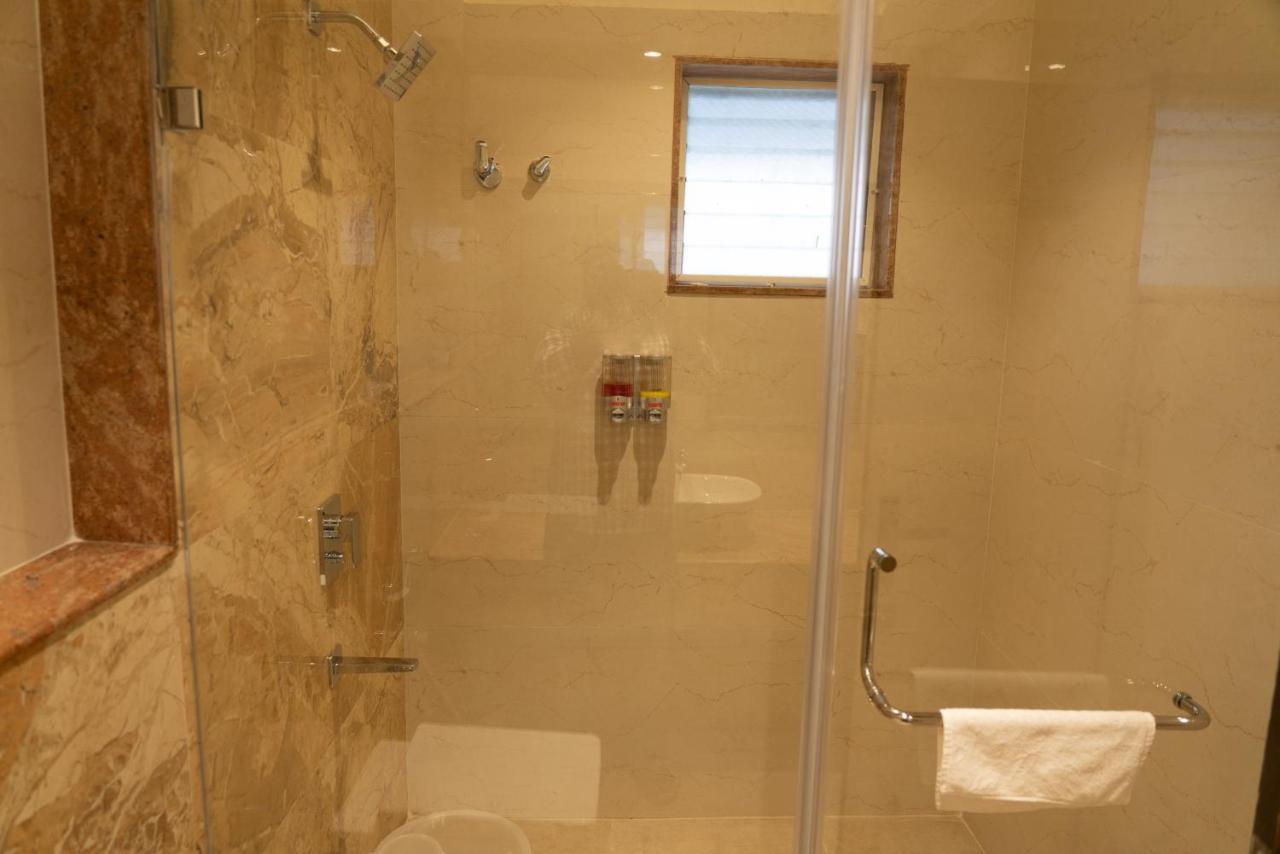 The Paradise Hotel - Luxury Stay Kanchipuram Zewnętrze zdjęcie